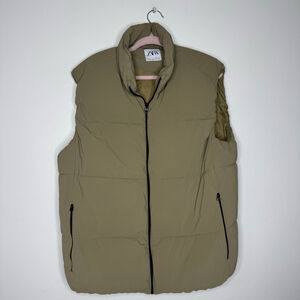 Zara Olive Green Puffer Vest Zip Front Lightweight Layering Piece Size XL